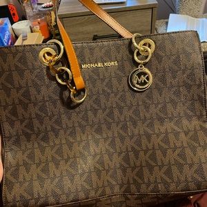 Michael kors bag
